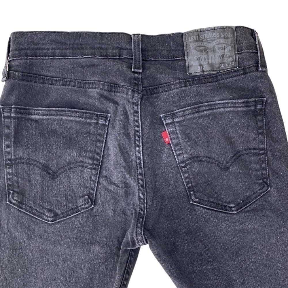 BLACK Levi’s 512 - Picture 5 of 6